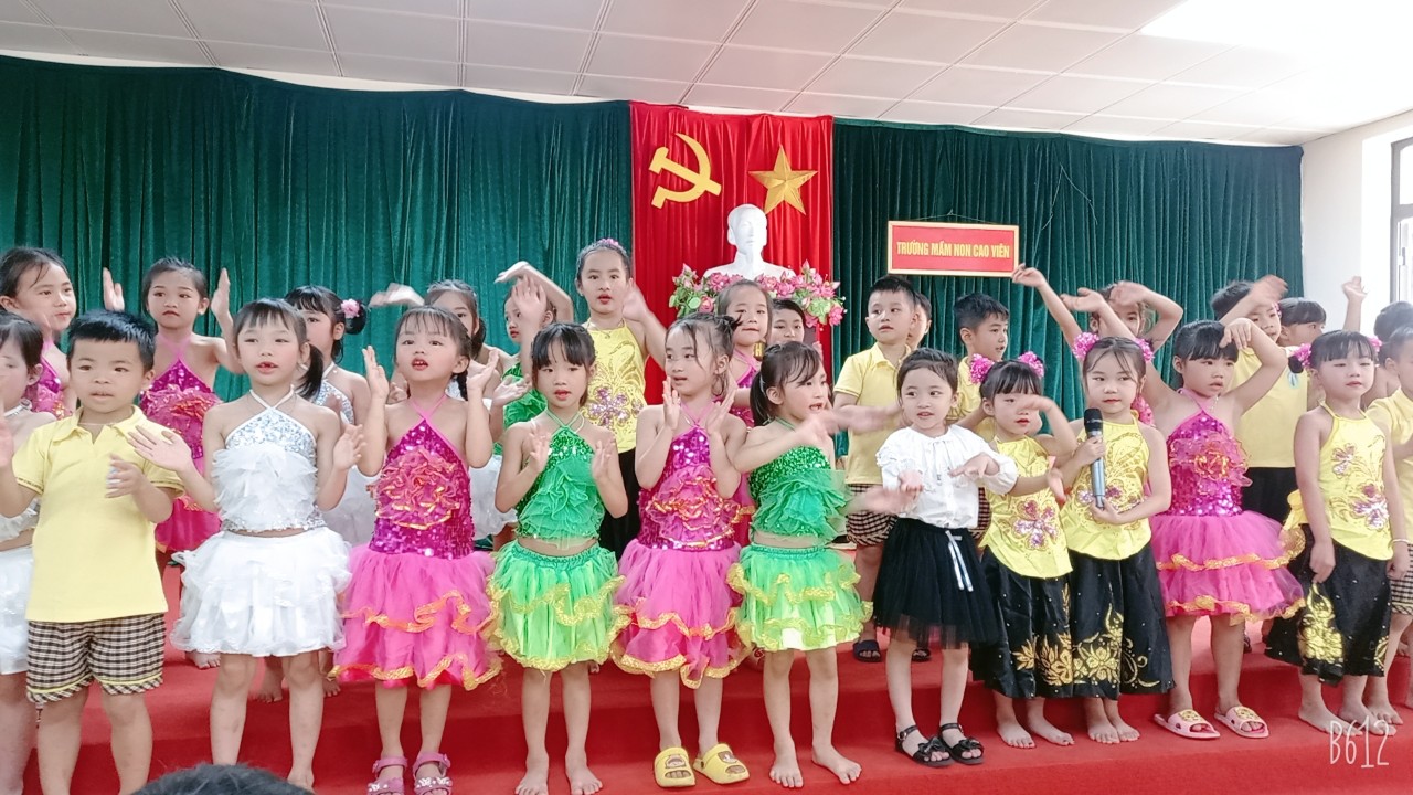 LỄ TỔNG KẾT VÀ CHIA TAY HỌC SINH 5 TUỔI NĂM HỌC 2021- 2022